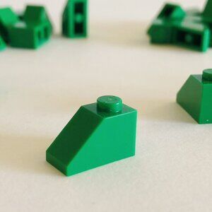 LEGO Parts #3040 Brick Slope 45° 2x1 Green Lot of 30 Pieces